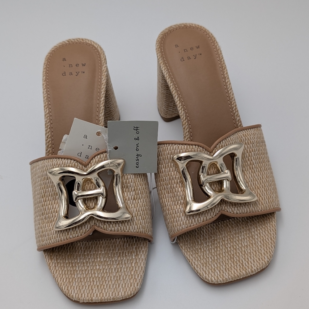 Arden Sandal by New Day Solid